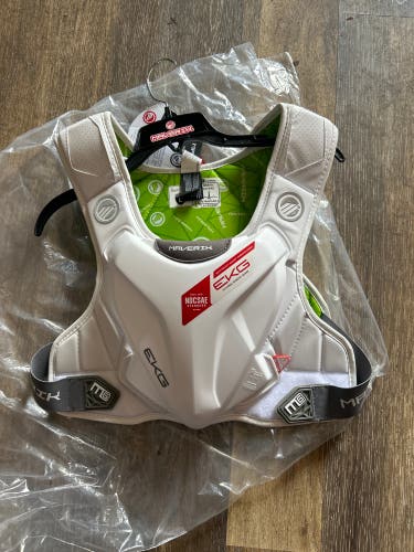 Large Adult Maverik M6 Shoulder Pads (New)
