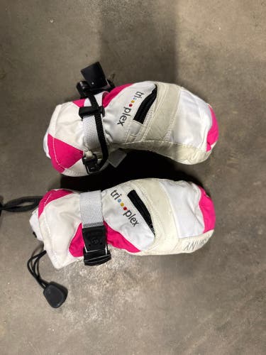 White Small Girls Gloves (Used)