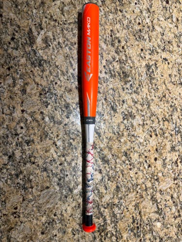 BEAUTIFUL!! GENTLY USED & RARE SIZE ORANGE BOMBER BAT!!  Easton Mako 29/18 (-11)