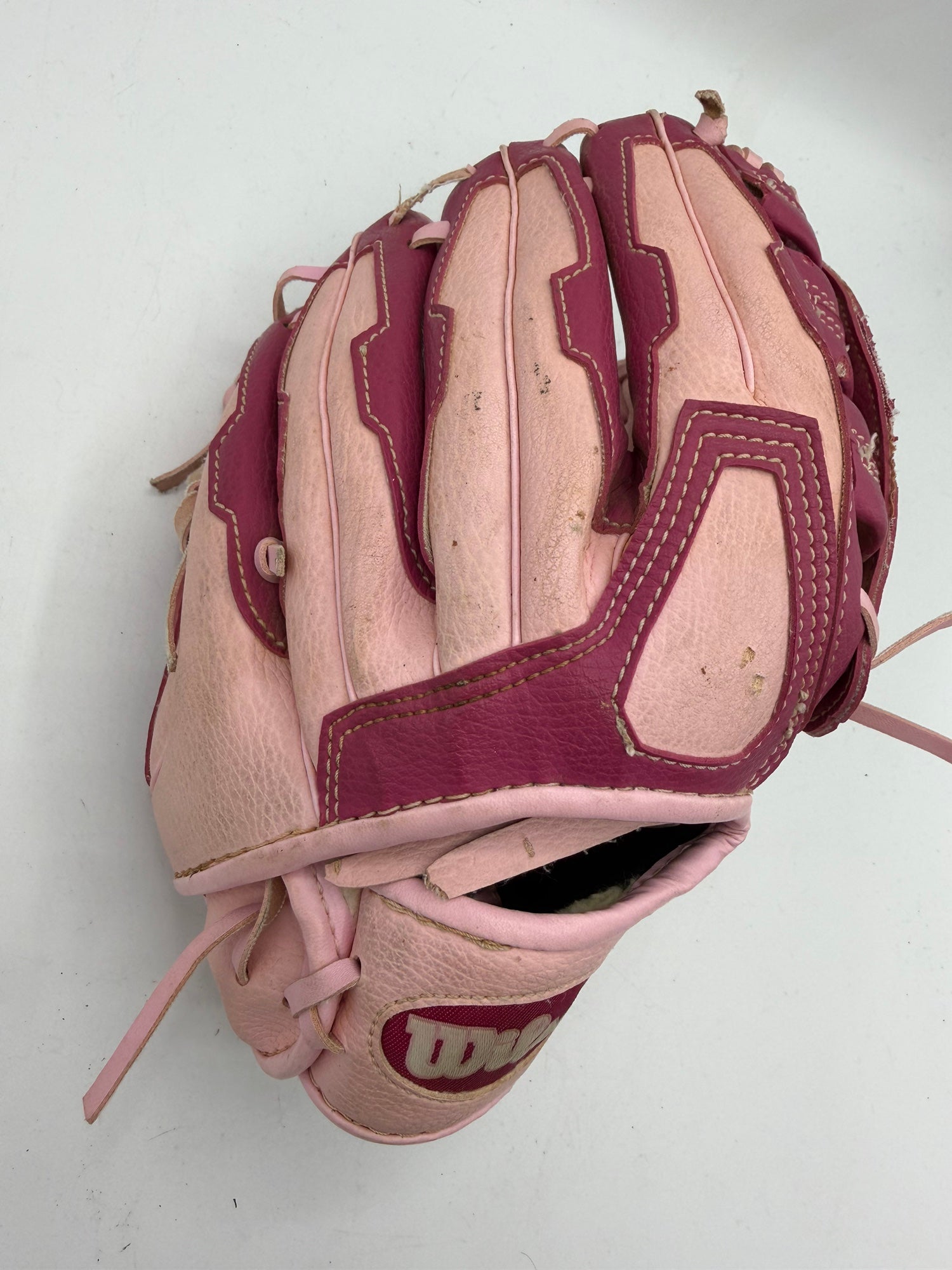 ウィルソンA-300 Pink Wilson A300 RH Baseball Glove 10.5