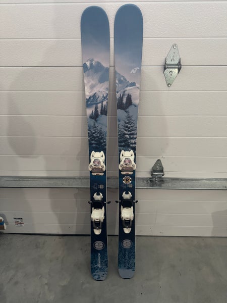 Women's 2024 All Mountain 151 cm Nordica Santa Ana 93 Skis With Marker 13 bindings! Lightly used!