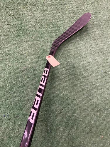 Bauer Vapor Team Hockey Stick Right Handed Pro Stock | Senior P28-R 77 Flex