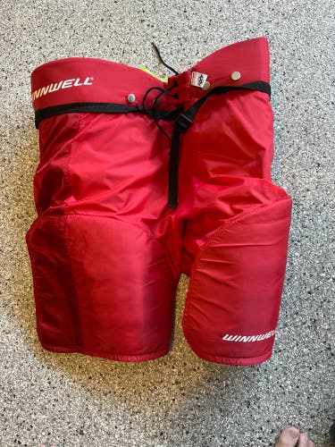 Senior XXXL Winwell AMP 500 Hockey Pants