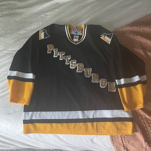 Pittsburgh Penguins NHL Hockey Jersey, Black XL Men's CCM Jersey