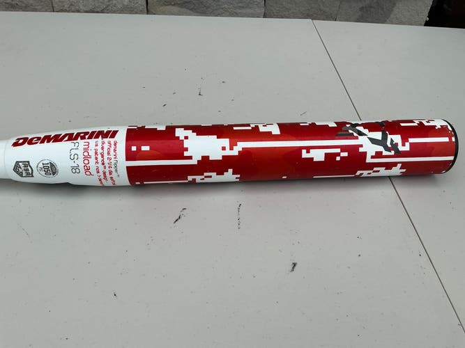 DeMarini Flipper Bat (-7) Alloy 27 oz 34" (Used)