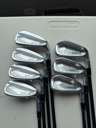 Srixon ZXiR HL Iron Set 5-PW, AW KBS MAX 55 Graphite Regular Flex Standard NEW