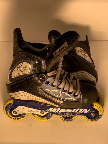 Mission RL Inline Skates Regular Width Size 5 (Used)