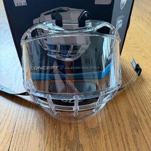 Bauer Junior Concept 3 Full Shield (Used)