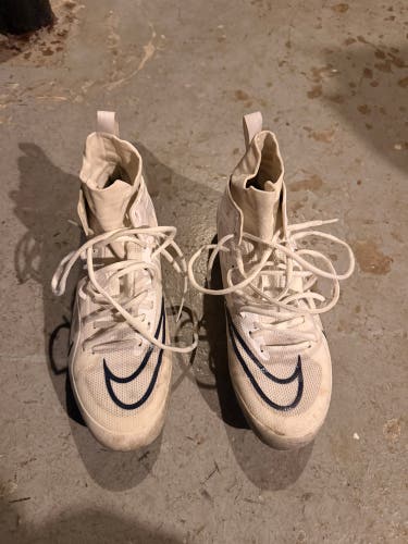 White Men's Size M 9.5 (W 10.5) Adult Nike Alpha Huarache 8 Elite High Top Turf Cleats (Used)