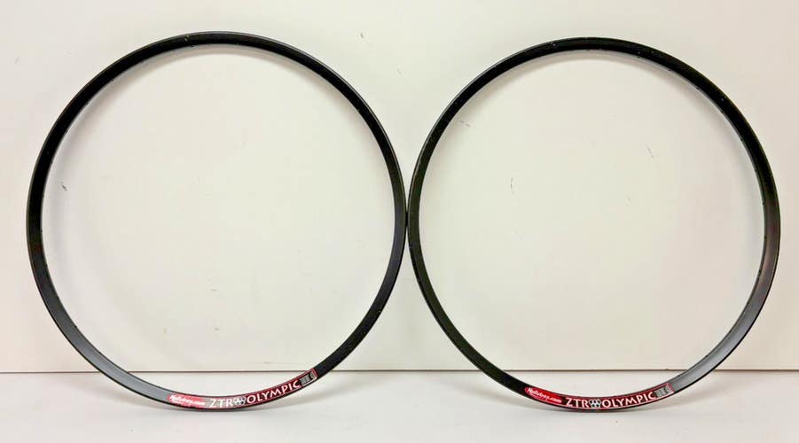 (2) Stan's No Tubes ZTR Olympic 32-Hole Black Aluminum 559x21/26" Mtn Bike Rims