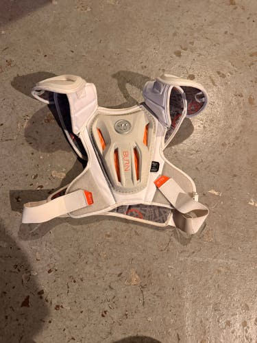 Medium Youth Warrior Burn Shoulder Pads (Used)