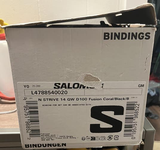 Salomon Strive 14 GW Bindings 100 mm Brake Width Max Din 14 (New)
