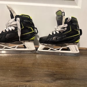 2021 Bauer GSX Hockey Goalie Skates Regular Width Size 1 (Used)