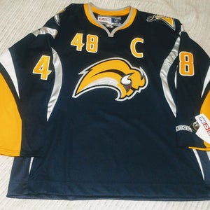 Buffalo Sabres Hockey Jersey - Daniel Briere