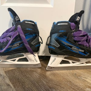 2024 Bauer GSX Hockey Goalie Skates Regular Width Size 2 (Used)
