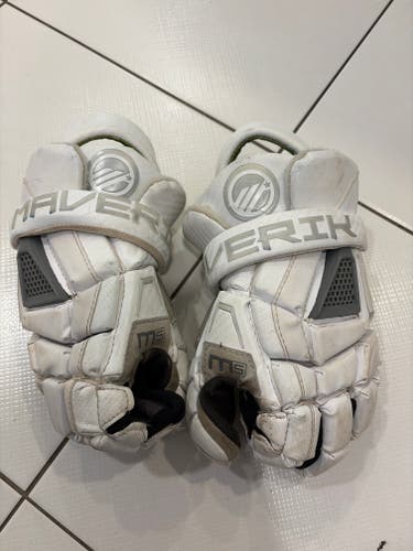 Maverik M5 Lacrosse Gloves (Used)