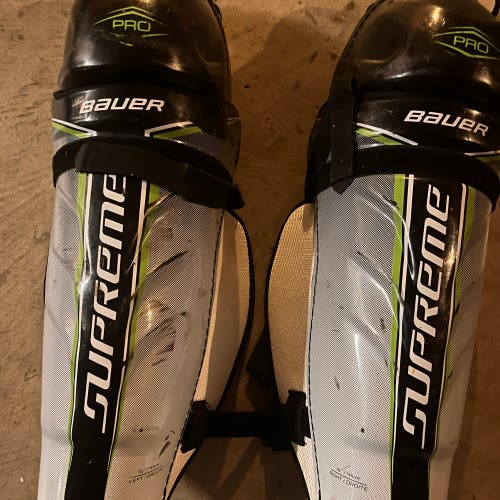 Senior 16" Shin Pads (Used)