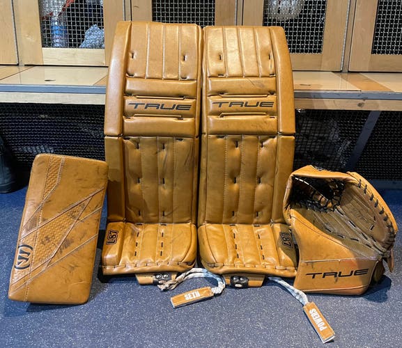 33" 2025 True 7X L87 Regular Goalie Full Set (Used)