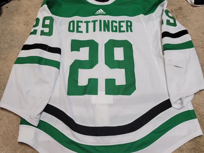 JAKE OETTINGER 20'21 ROOKIE Dallas Stars Set 2 Photomatched Game Worn Jersey