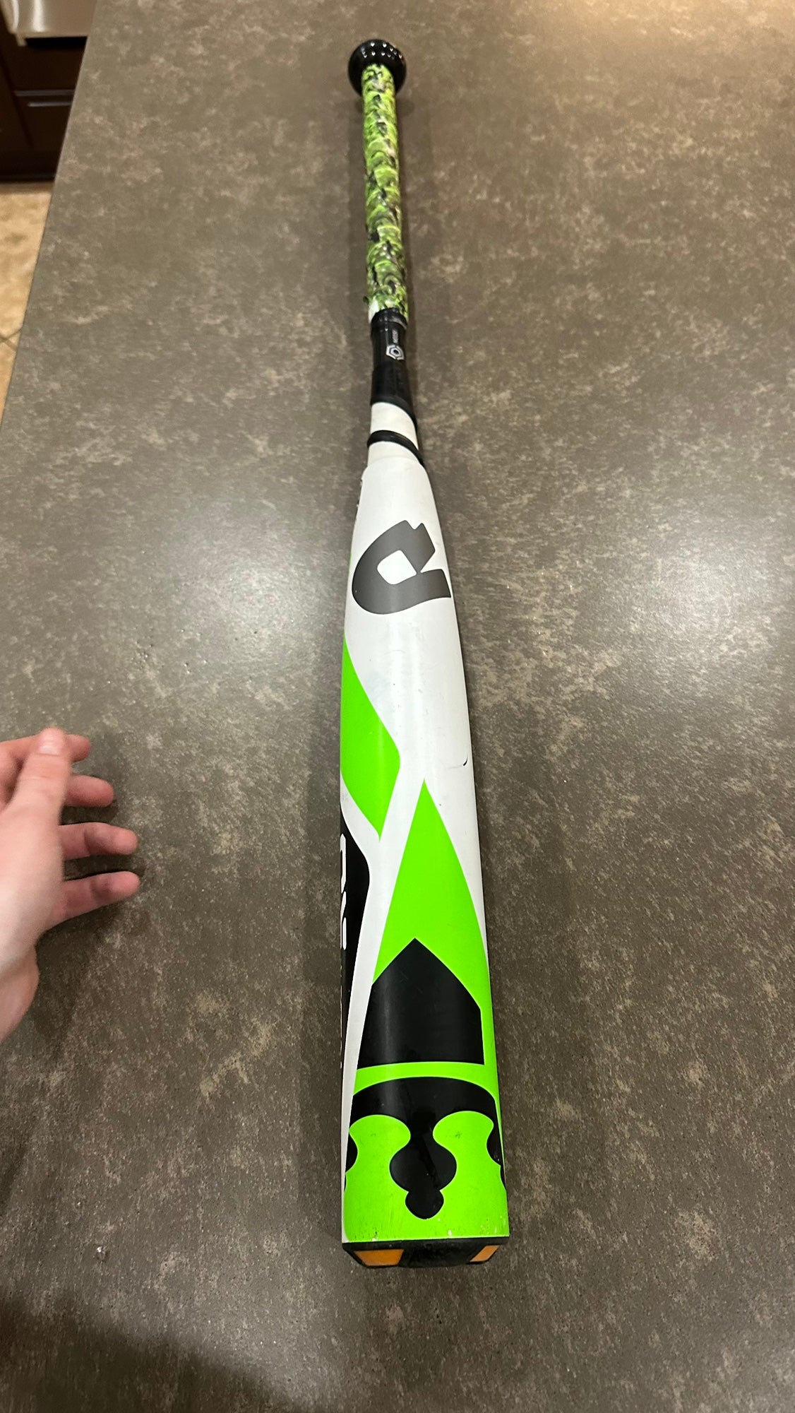 Batte Baseball Demarini CF Zen 2017 – 30 Pouces, 22 Oz, équilibrée – Jeune