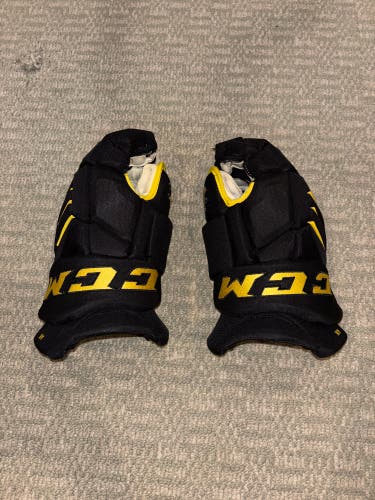 CCM JetSpeed FT4 Gloves 15" (Used)
