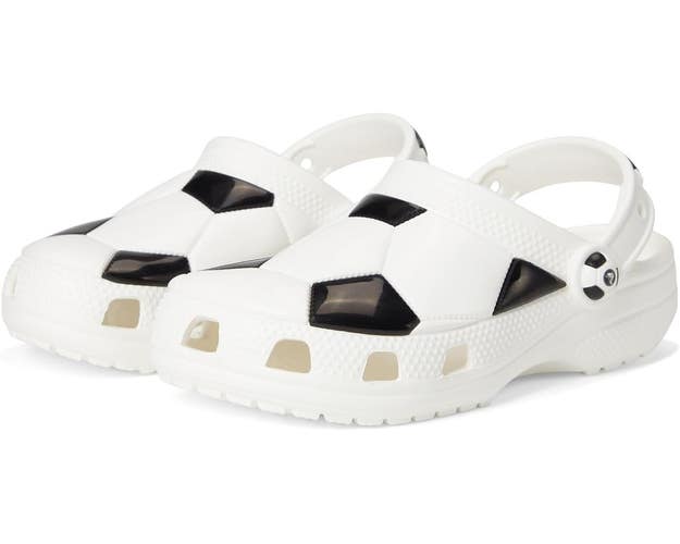 Crocs Soccer Ball 210157-103 Clogs Kids US 5 White Slip On Comfort Shoes KFC732