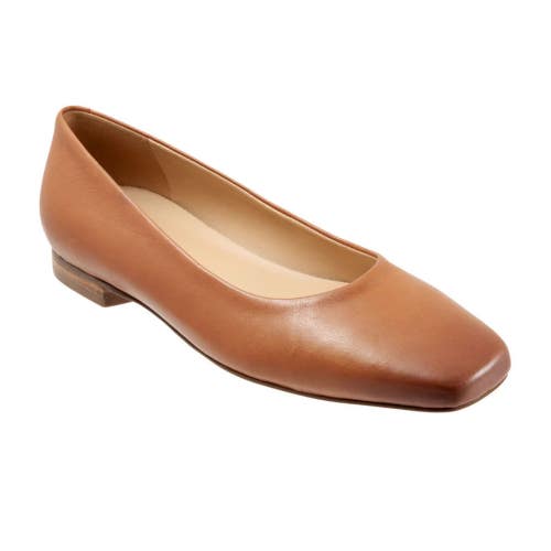 Trotters Honor Flats Women's 9 Caramel Leather Square Toe Slip On Shoes JZZ1101