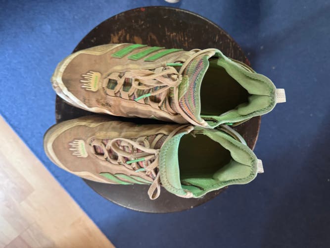 Men's Size M 11.0 (W 12.0) Adidas High Top Metal (Used)