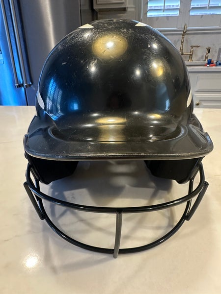 RIP-IT youth batting helmet with face guard in black/white. Size S/M (6–6 7/8)