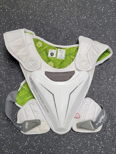 Used Maverik CHARGER EKG Lacrosse Shoulder Pads White SM 11849-S000038131