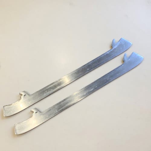 CCM Speedblade XSG1 Size 266 (7 & 7.5) Goalie Steel Runners Used *Read Full Description*