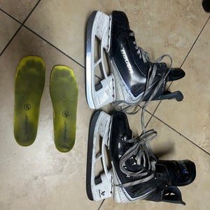 2025 Bauer Vapor Flylite Hockey Skates 7 (Used)