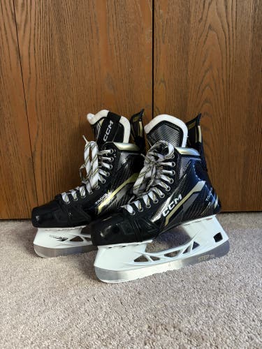 CCM AS-V Pro Hockey Skates Regular Width Pro Stock 6.5 (Brand New)