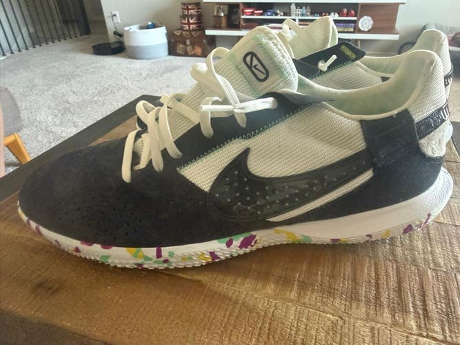 Nike Street Gato Special Edition Confetti Size 12