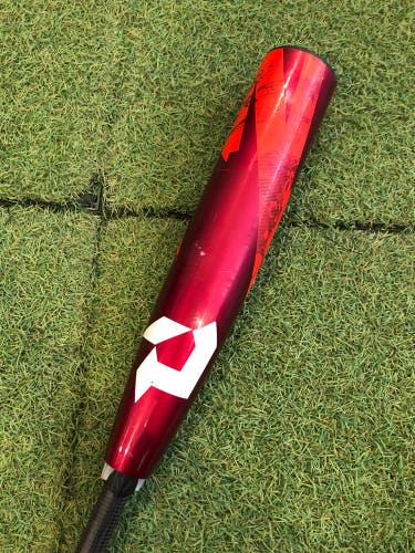 CRACKED 2024 DeMarini Zoa Composite Bat USSSA Certified (-10) Composite 19 oz 29" (Used)