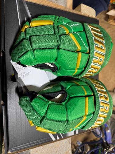 Warrior Pro Series II Gloves 15" St Patrick’s edition(New)