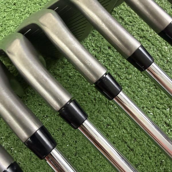 Set fer à repasser Cobra DARKSPEED One Longueur 5-PW, GW Senior FST KBS