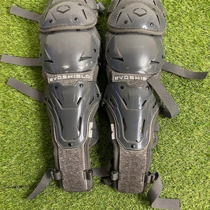 EvoShield Pro-SRZ Upper Leg Catcher's Guard (15.5-17.5")