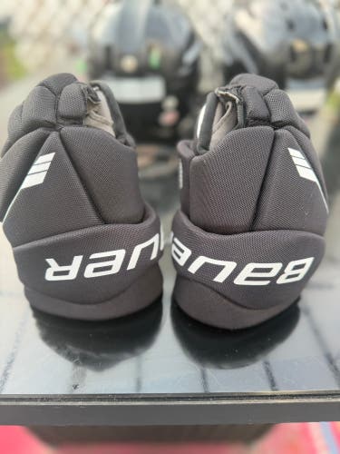 Bauer Lil Sport Gloves 8" (New)