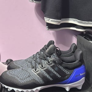 Adidas ultra boost Cleats size 9