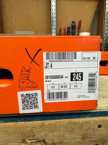 Kid's Tecnica JT4 Ski Boots- Size 24.5 (New)