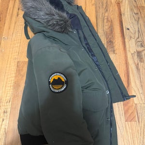 Green Superdry Men's Medium Jacket (Used)