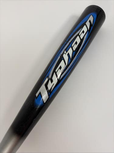 Easton Typhoon Youth Baseball Bat, 28/18 (-10), 2 1/4 Barrel