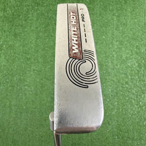 Odyssey White Hot Pro 1 Blade Putter 35'' Left Handed Winn Pistol Grip