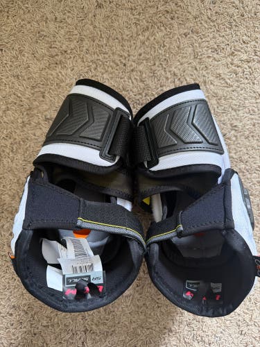 Senior Small CCM Tacks Ultra Pro Elbow Pads Pro Stock (New)