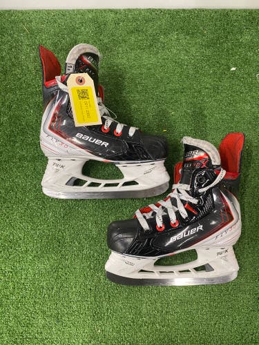 Bauer Vapor FLY30 (2025 Model) - Junior