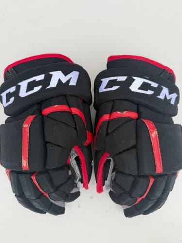 CCM HG12 Pro Stock Hockey Gloves 14" BLACKHAWKS 3117