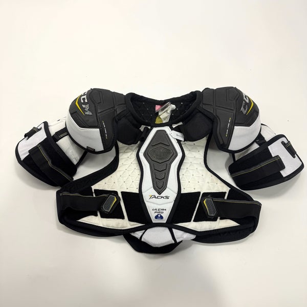 Used CCM Tacks Ultra Pro Shoulder Pads | Senior Large | BH291