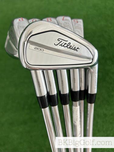 Titleist T200 23 Forged Iron Set 5-P / NS Pro Modus Tour 105 Extra Stiff