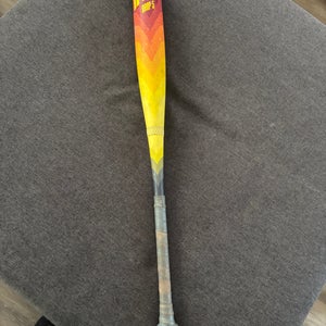 Easton Hype Fire Composite Bat (-5) 27 oz 32" (Used)